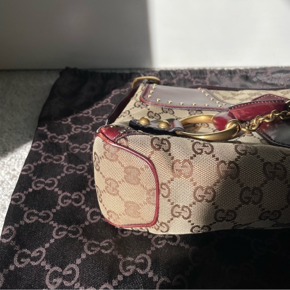 Gucci Vintage Monogram Horsebit Shoulder Bag - Picture 4 of 13